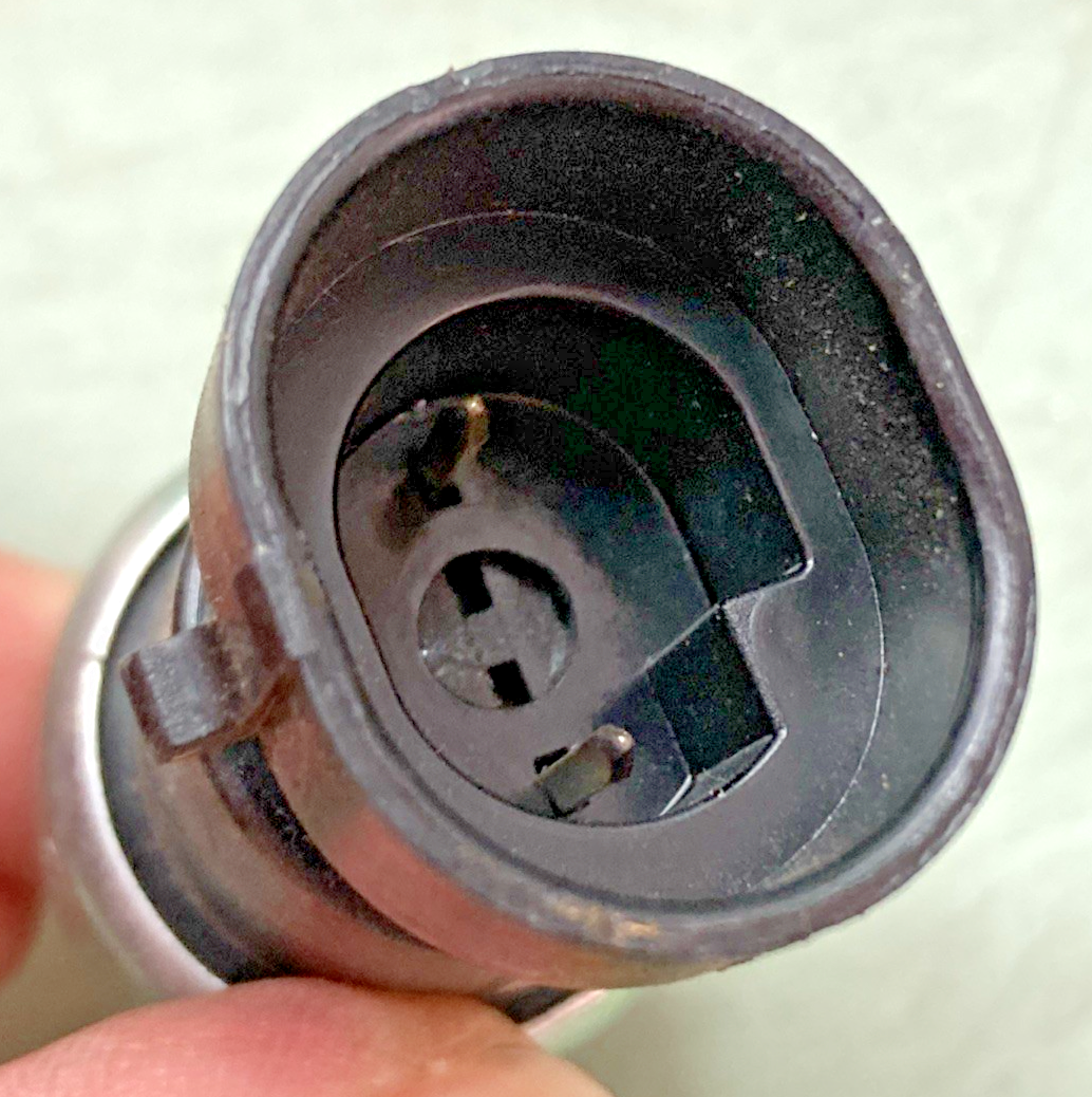 New Replaces Volvo 8078966 Pressure Switch