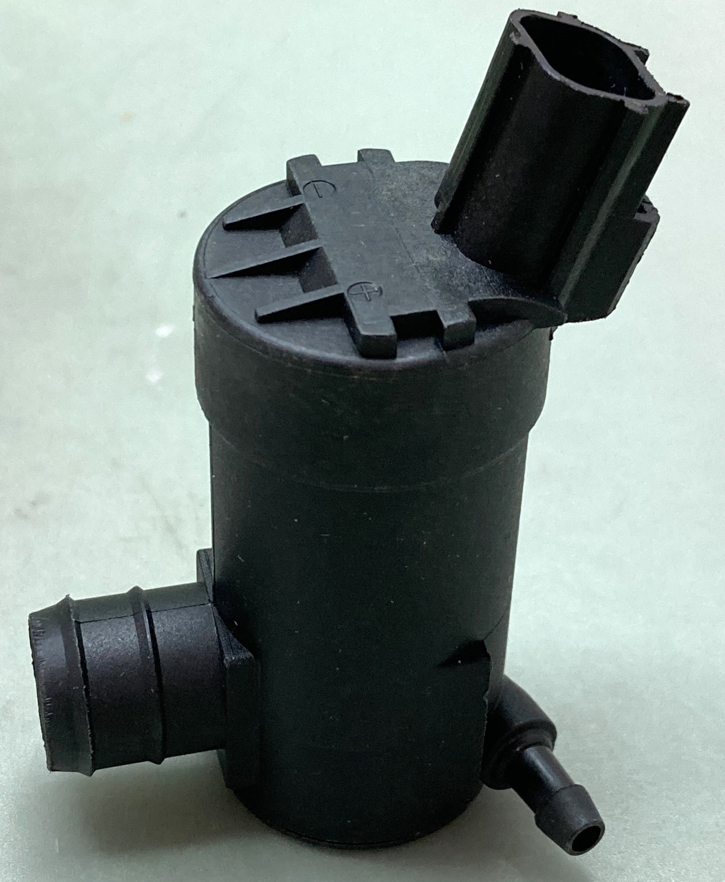 New Genuine International 2511834C1 Pump Washer
