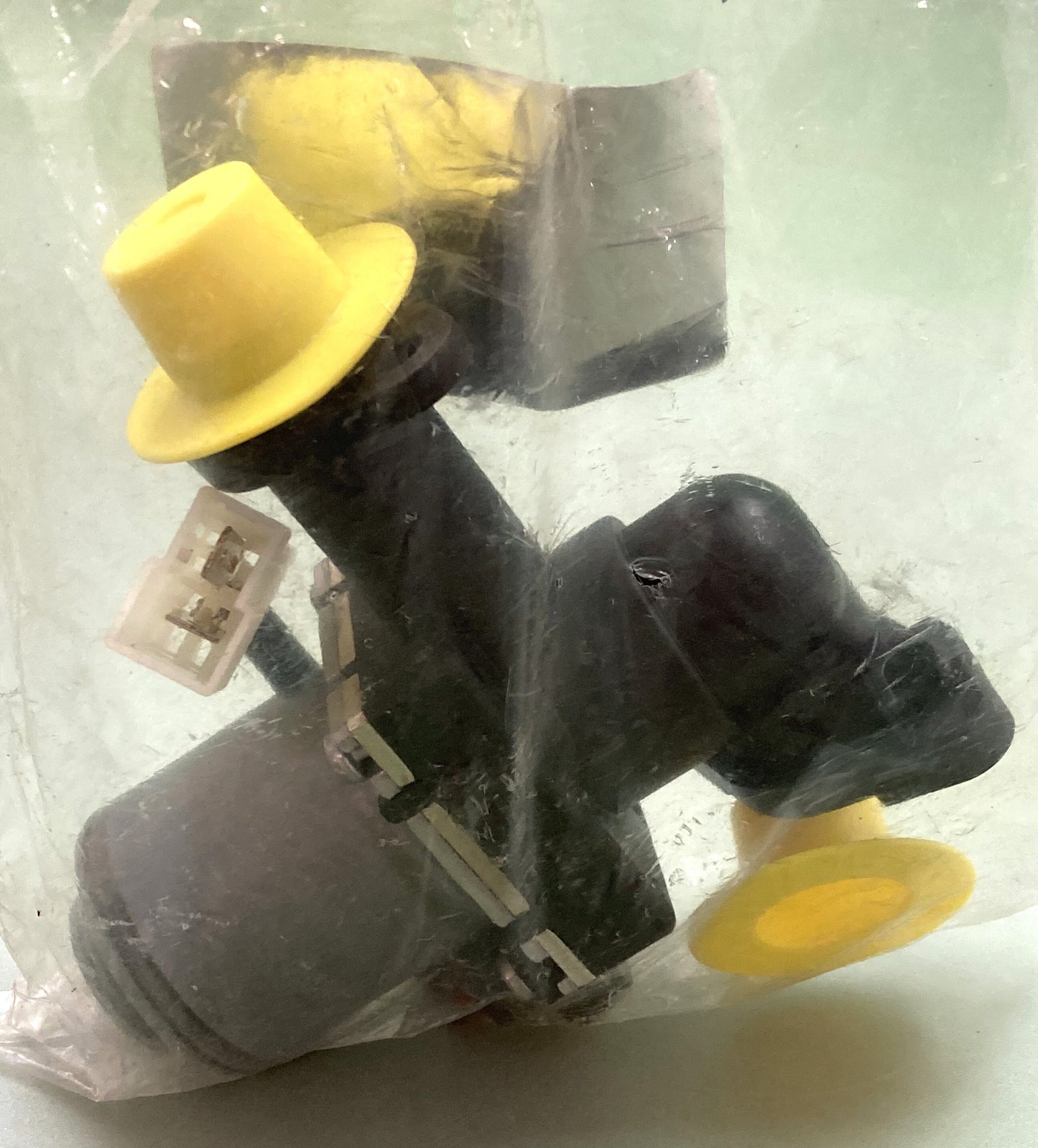 New Genuine Volvo 3946692 Solenoid Valve