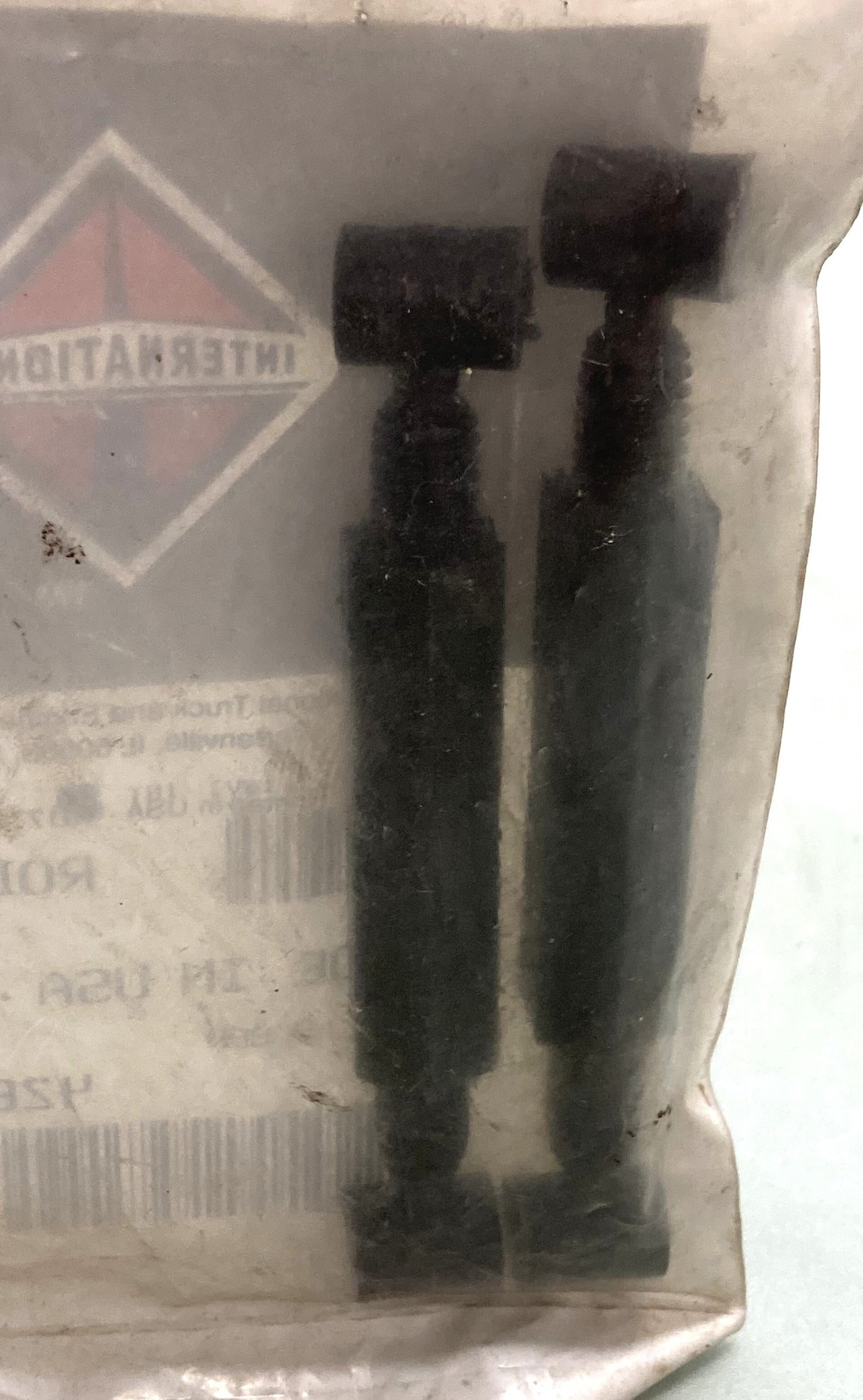 2 Pk. New Genuine International 426160C2 Rod