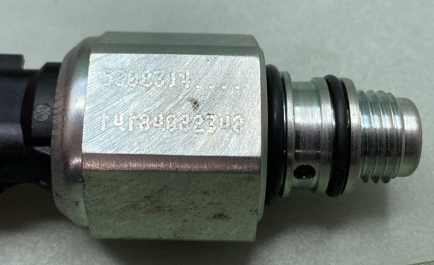 New Genuine Cummins 5308314 Doser Valve