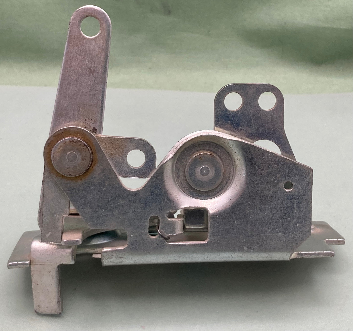 New Replaces Cummins 578066C2 Latch, Door, Inside Right