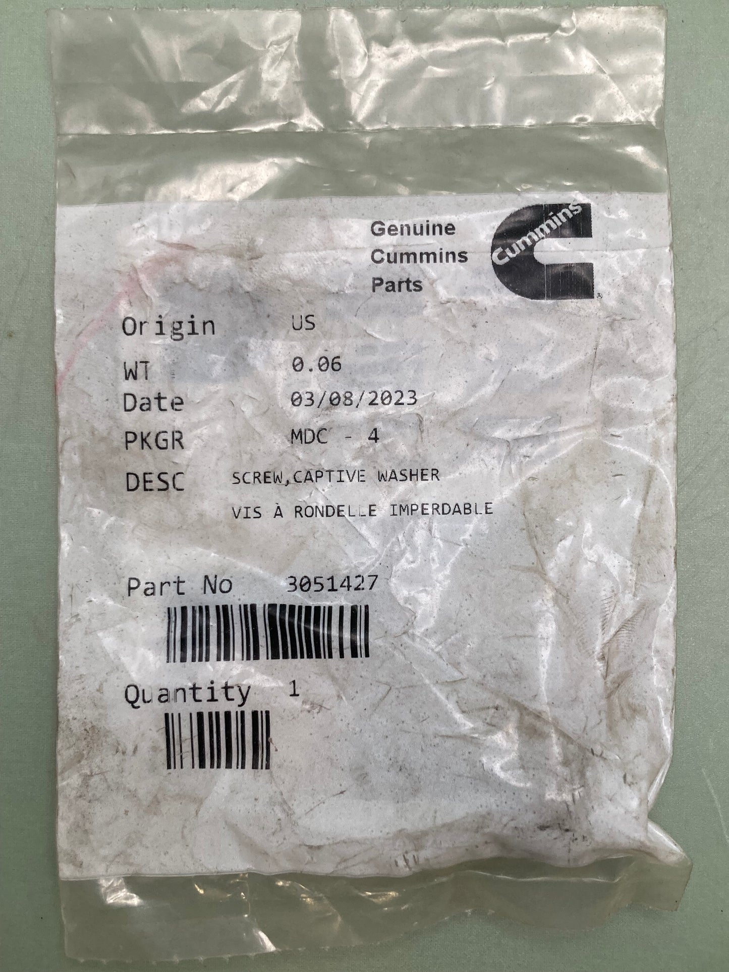 New Genuine Cummins 3051427 Screw, Captive Washer