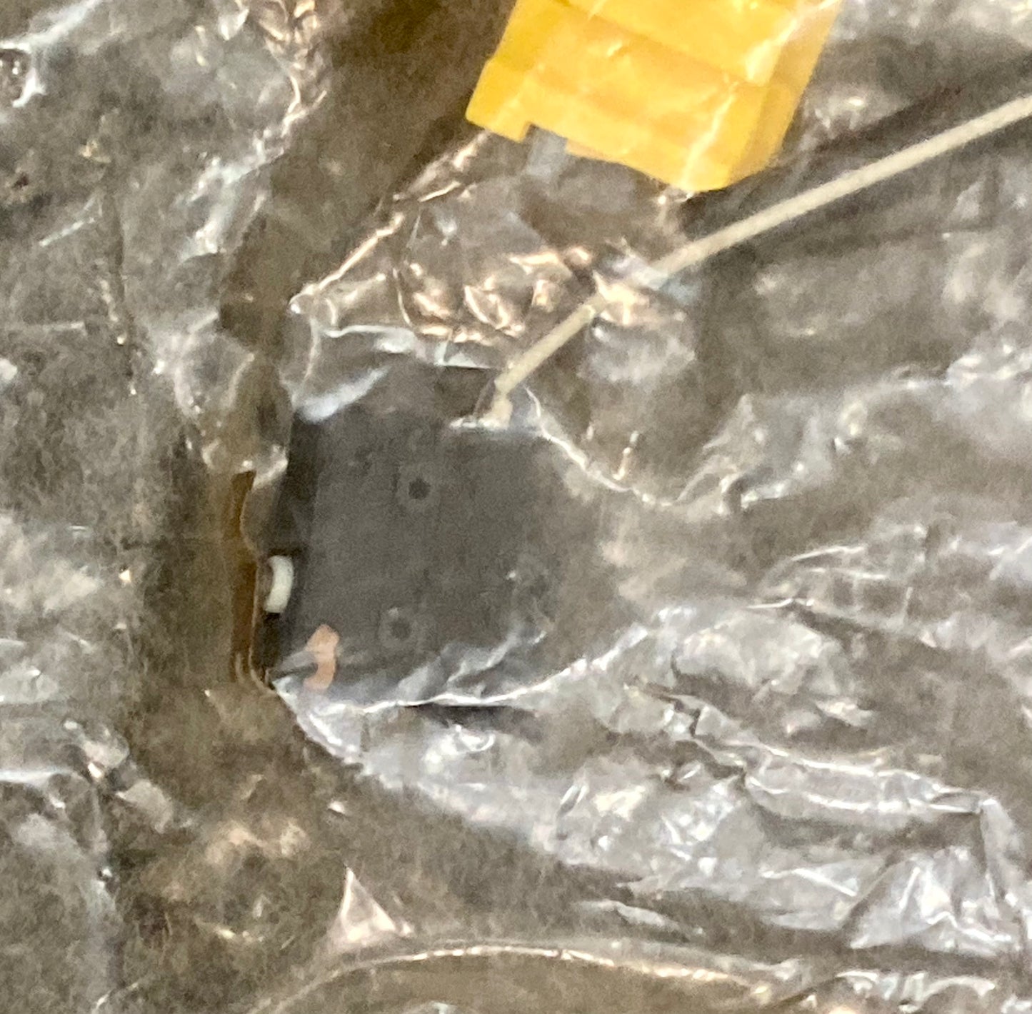 New Genuine Volvo 20425121 Microswitch