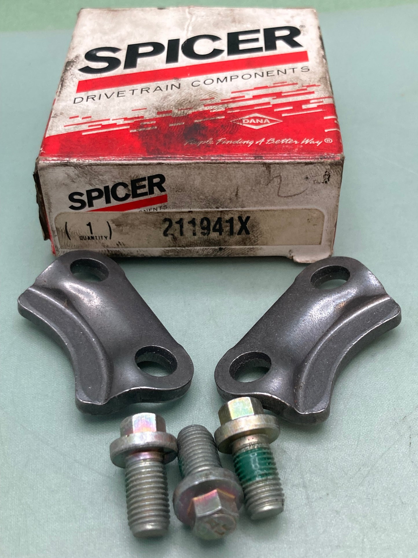 New Genuine Spicer 211941X Universal Joint Strap