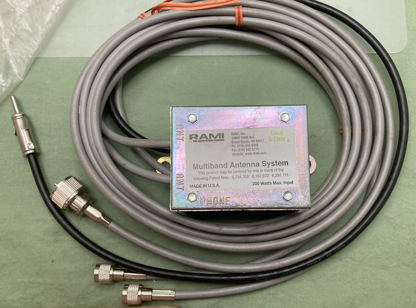New Genuine Volvo 21456164 Antenna