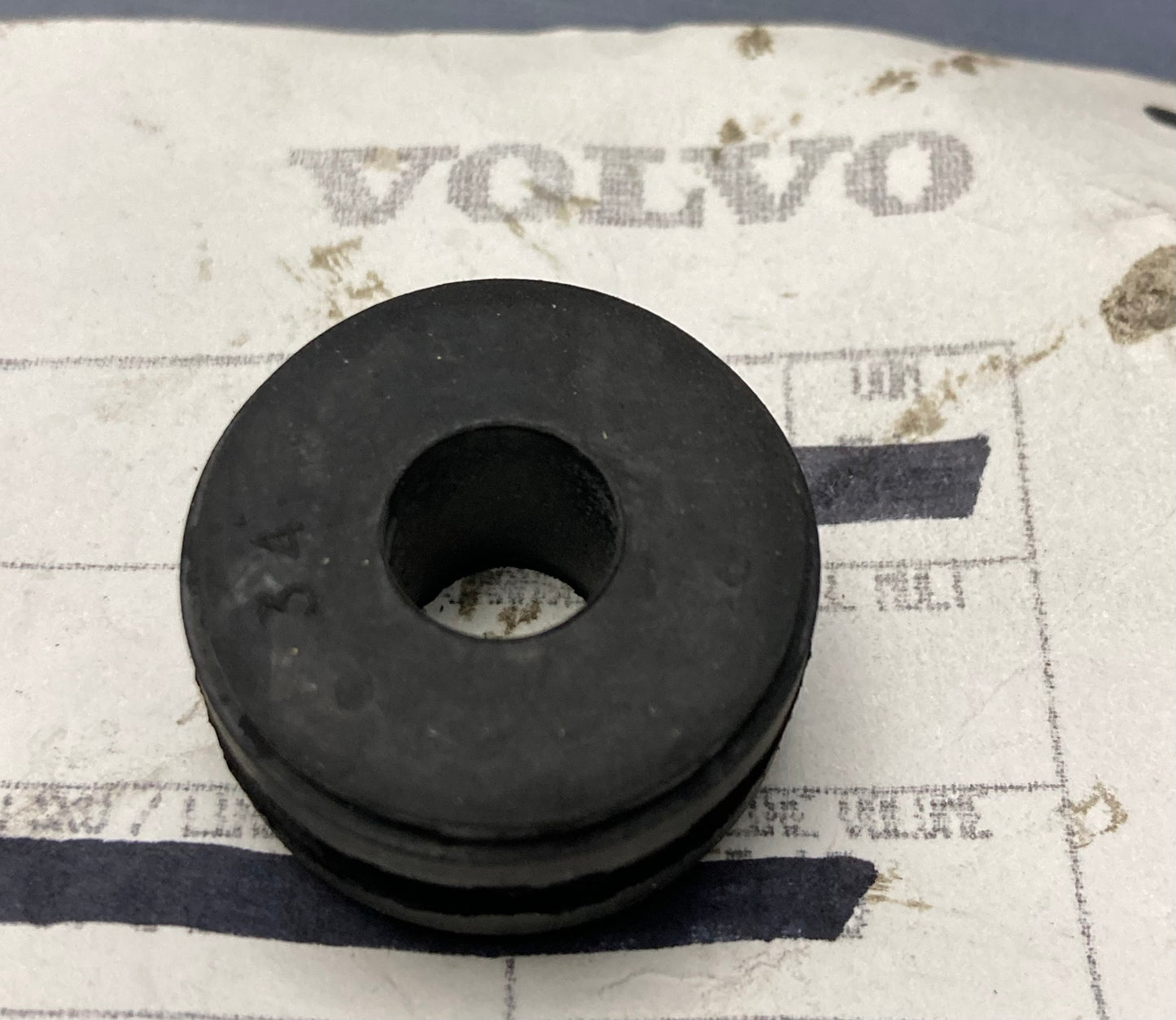 New Genuine Volvo 1676223 Multi Purpose Bushing