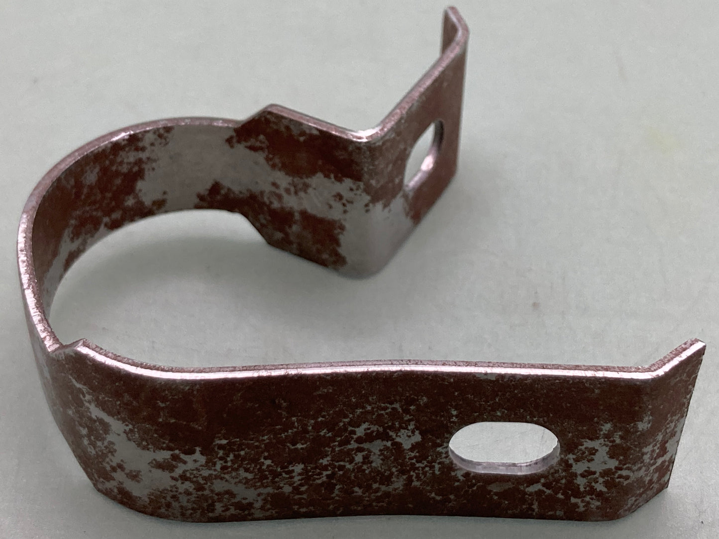 New Genuine Cummins 3039267 Clip