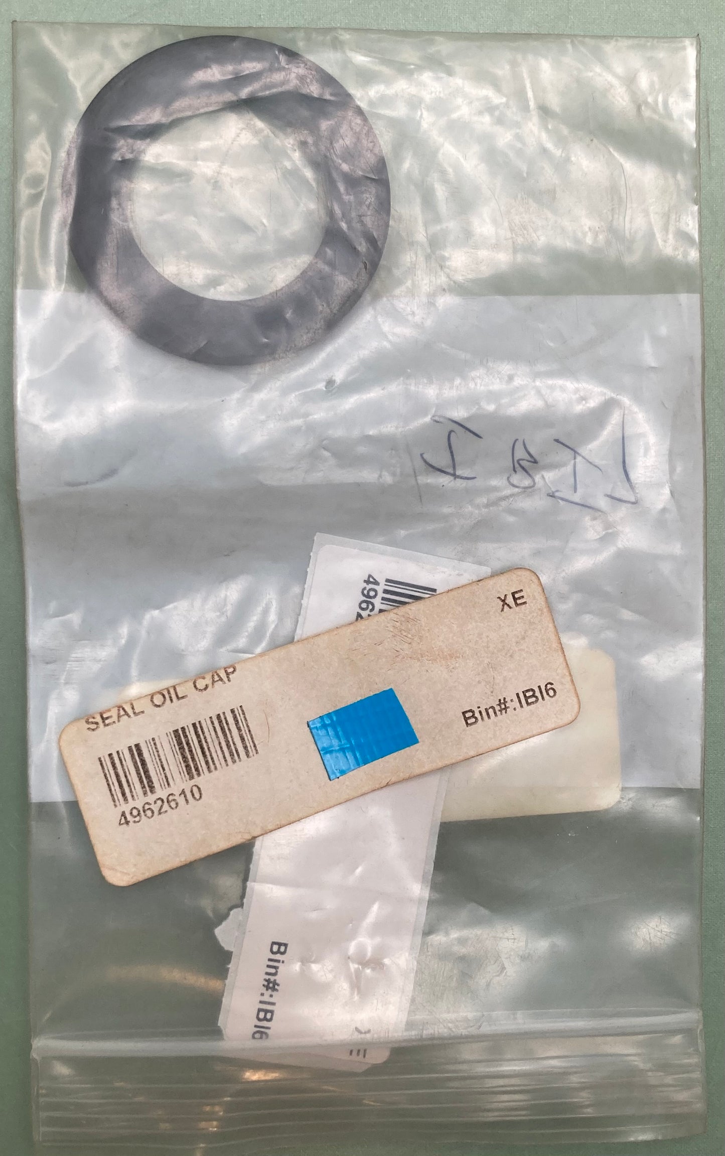 New Replaces Cummins 4962610 Seal Oil Cap