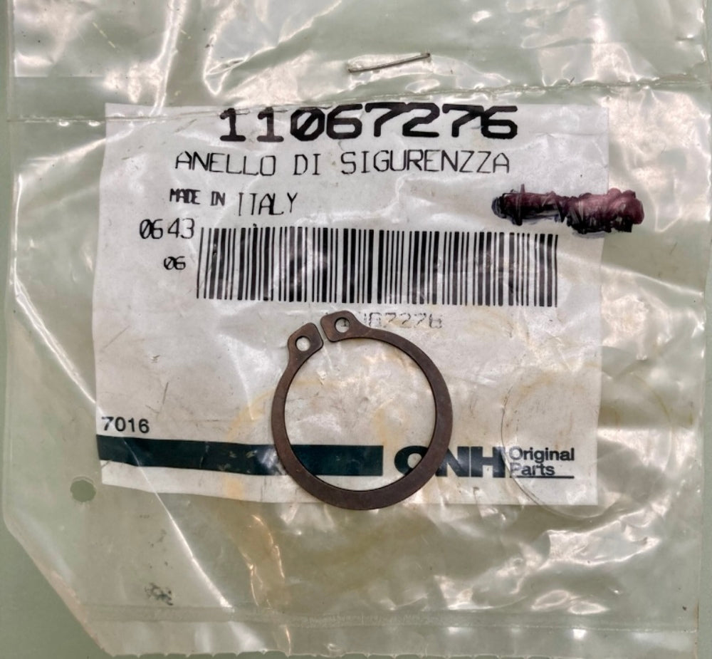CNH Industrial 11067276 Snap Ring New Genuine