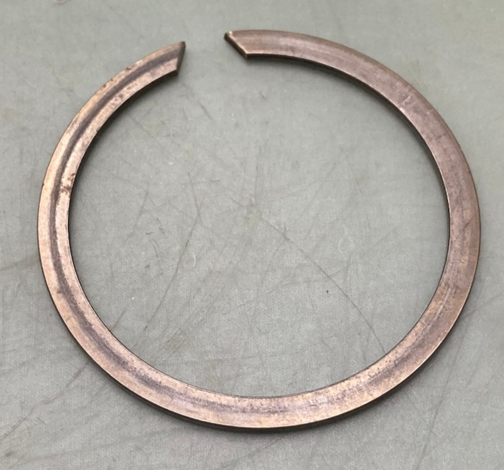 CNH Industrial 86500824 Ring Snap New Genuine