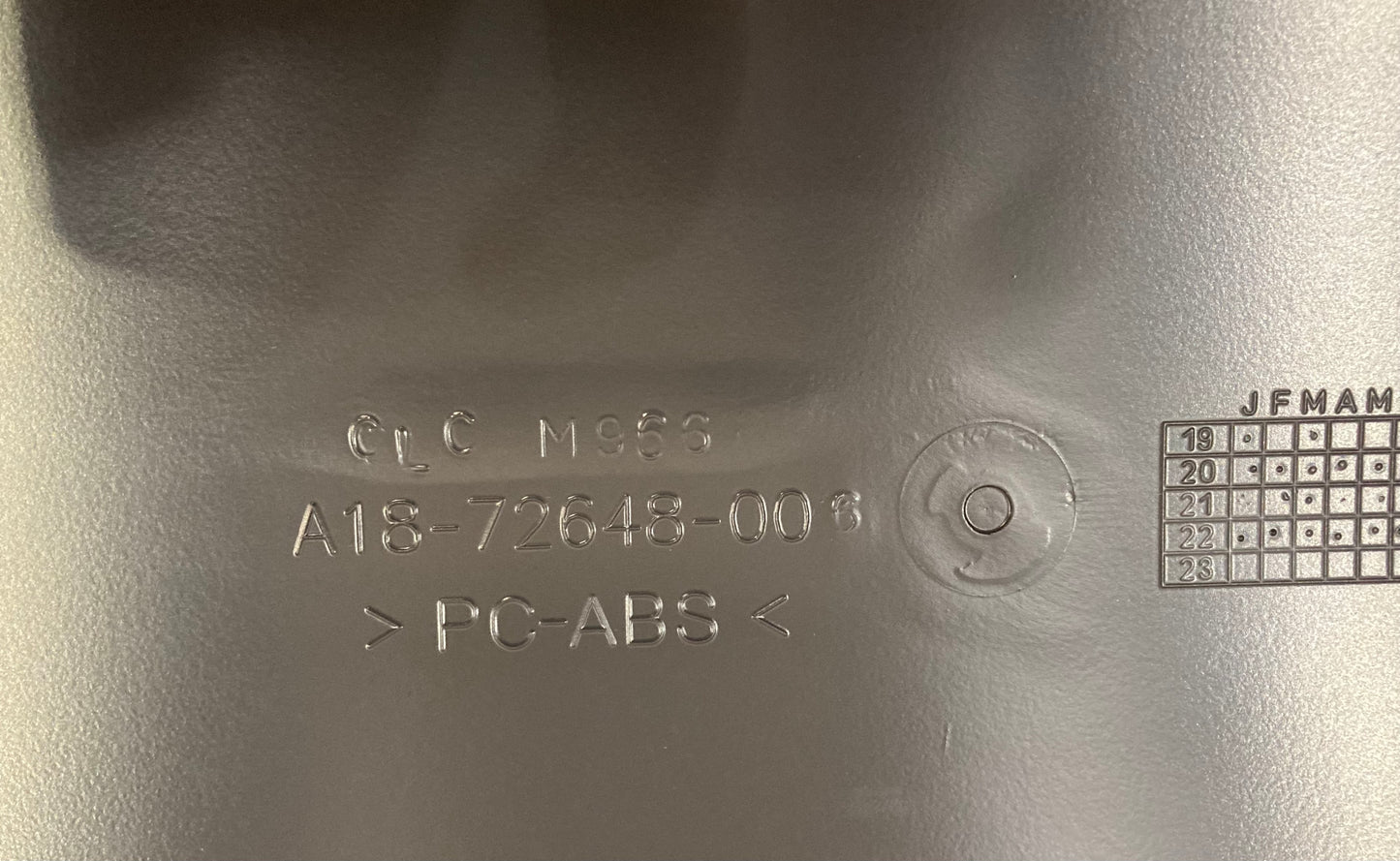New Genuine Freightliner A18-72648-006 FL Turning Vane LH Primed