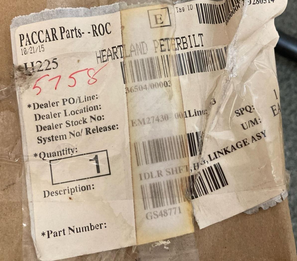 NEW GENUINE PACCAR GS48771 WINDSHIELD WIPER LINKAGE PIVOT ASSEMBLY