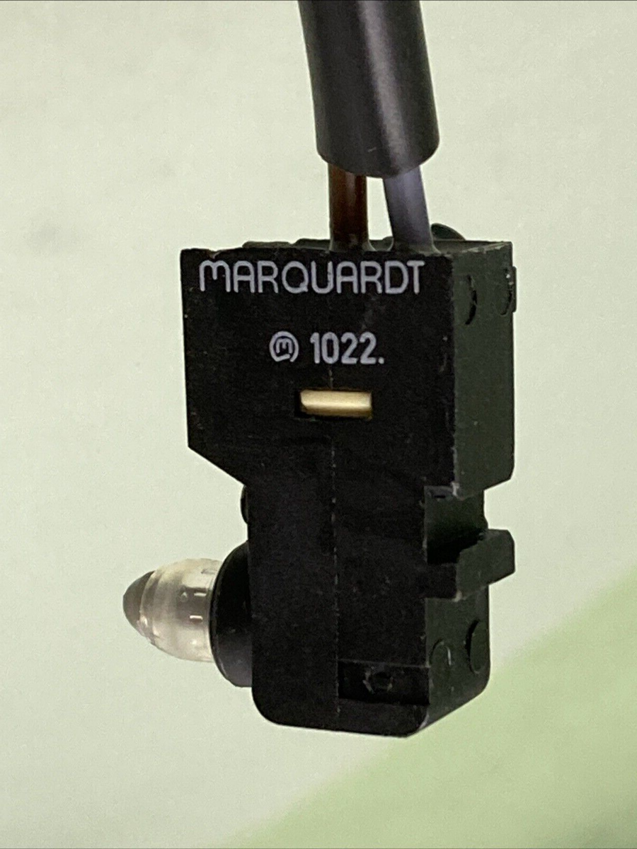 NEW GENUINE DUCATI  53940351A FRONT BRAKE LIGHT SWITCH