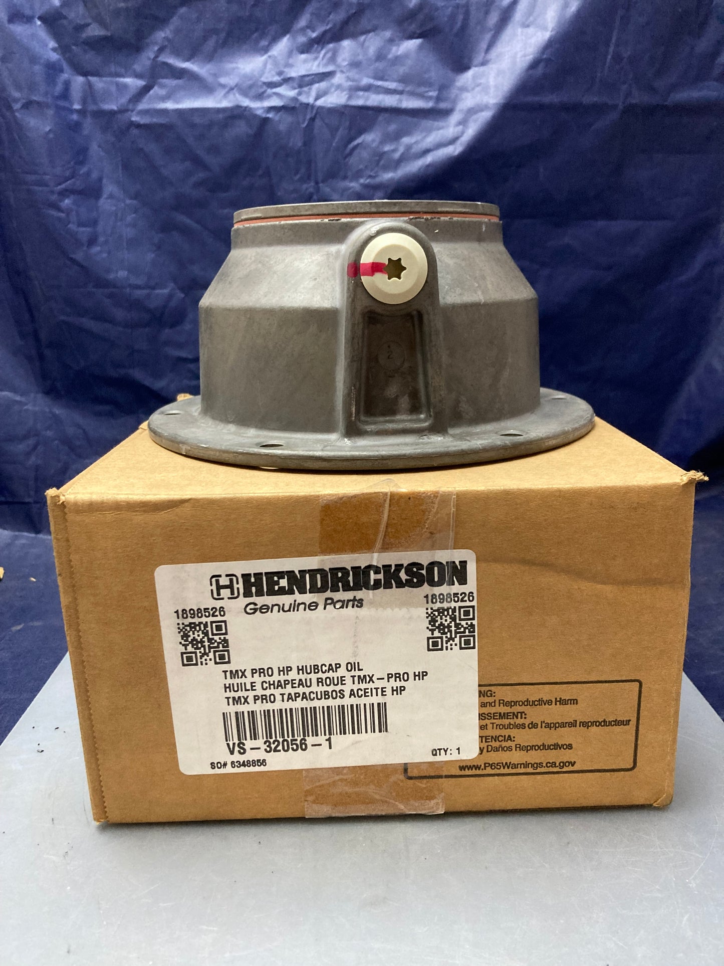 Hendrickson VS-32056-1 Wheel Hub Cap Bolt On New Genuine