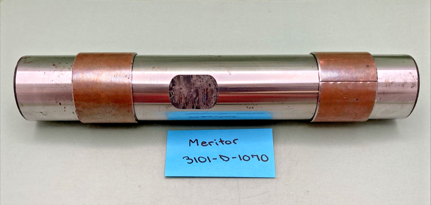 Genuine Meritor 3101-D-1070 Steering King Pin, 21828C