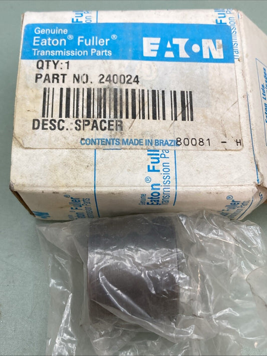 New Genuine Eaton 240024 SPACER REVERSE