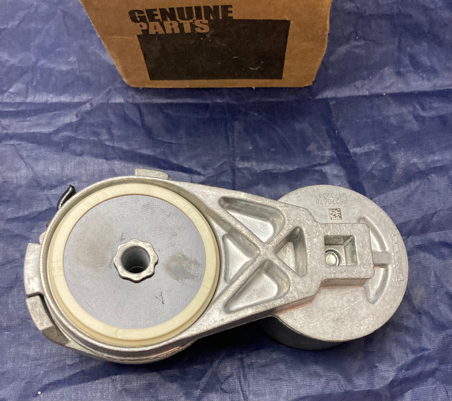 Cummins 5270678 Accessory Drive Belt Tensioner New Genuine