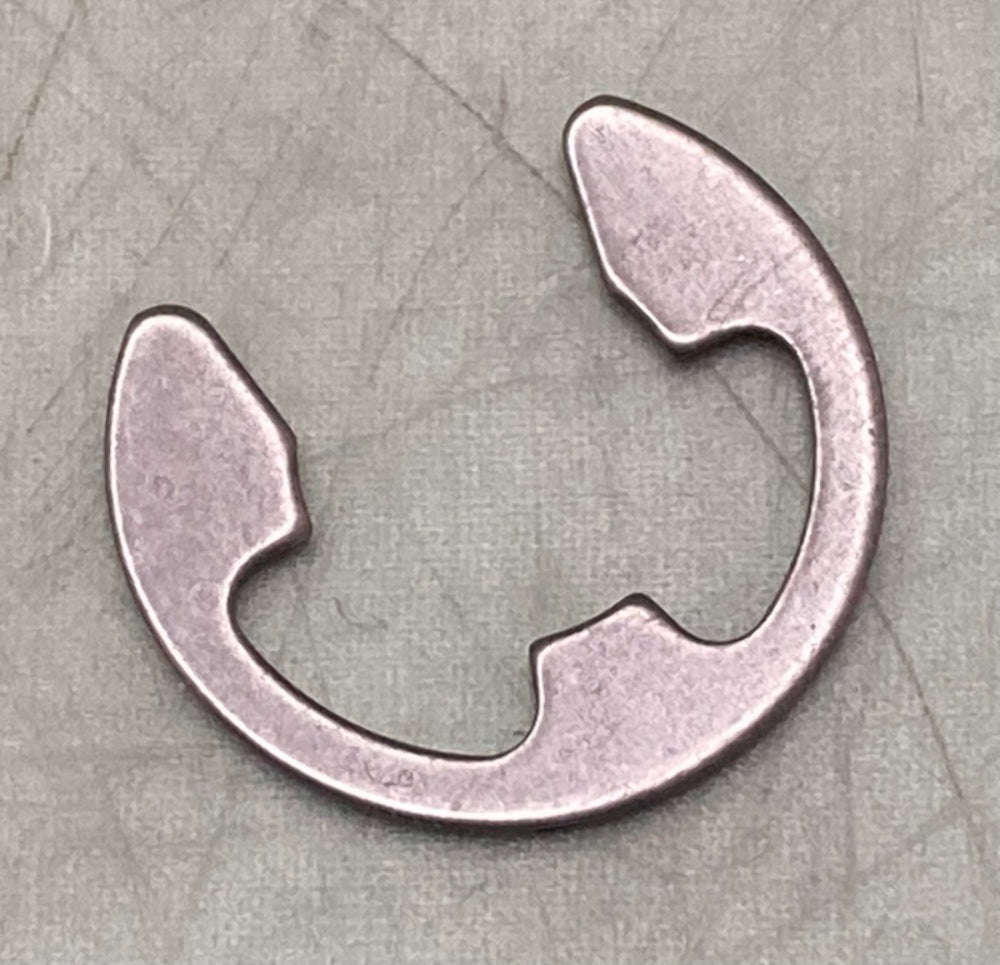 CNH 83911366 Ring Snap New Genuine; N663114S36