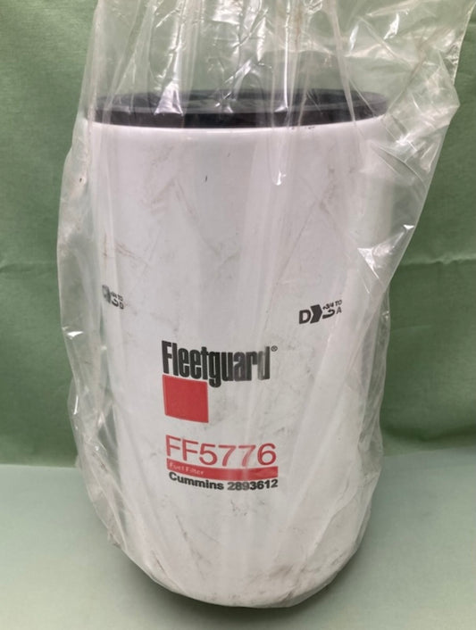 Fleetguard FF5776 Fuel Filter, New Genuine