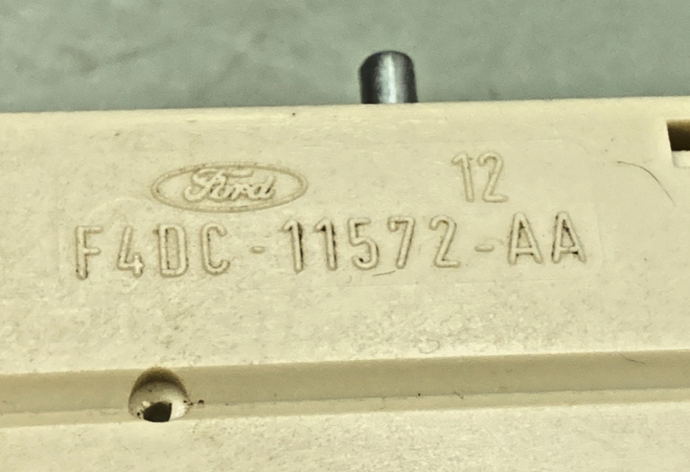 Genuine Napa Echlin KS6667 Ignition Starter Switch