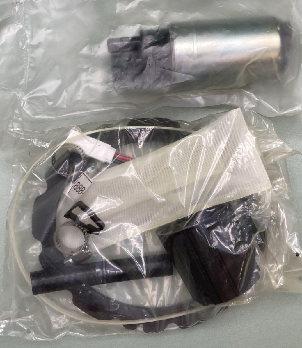 New Genuine Napa P76231 Fuel Pump