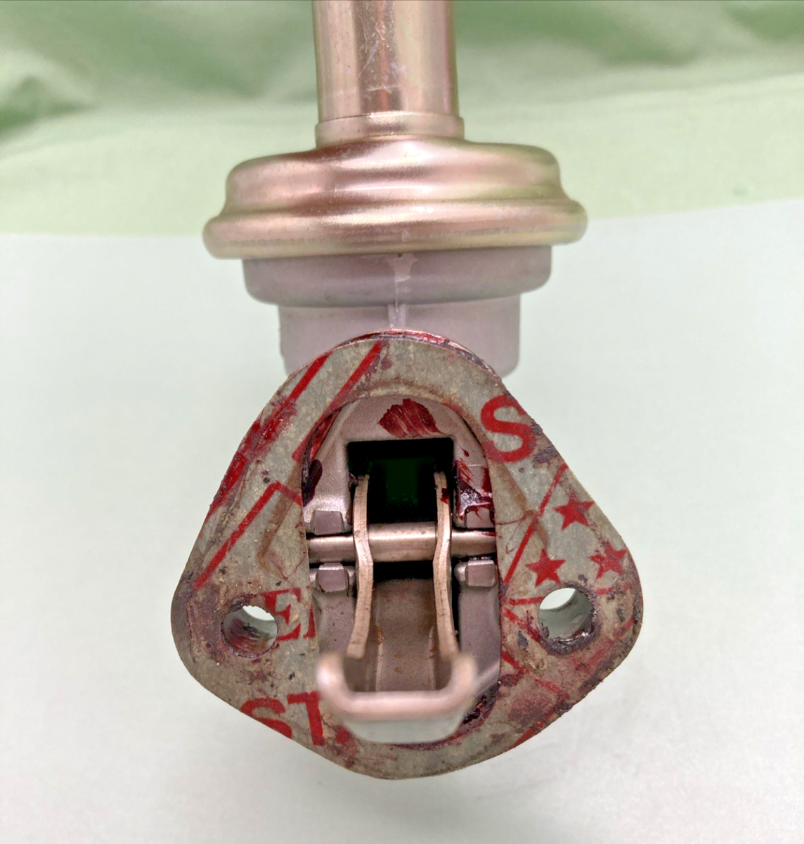 New Genuine Napa M60330 Fuel Pump
