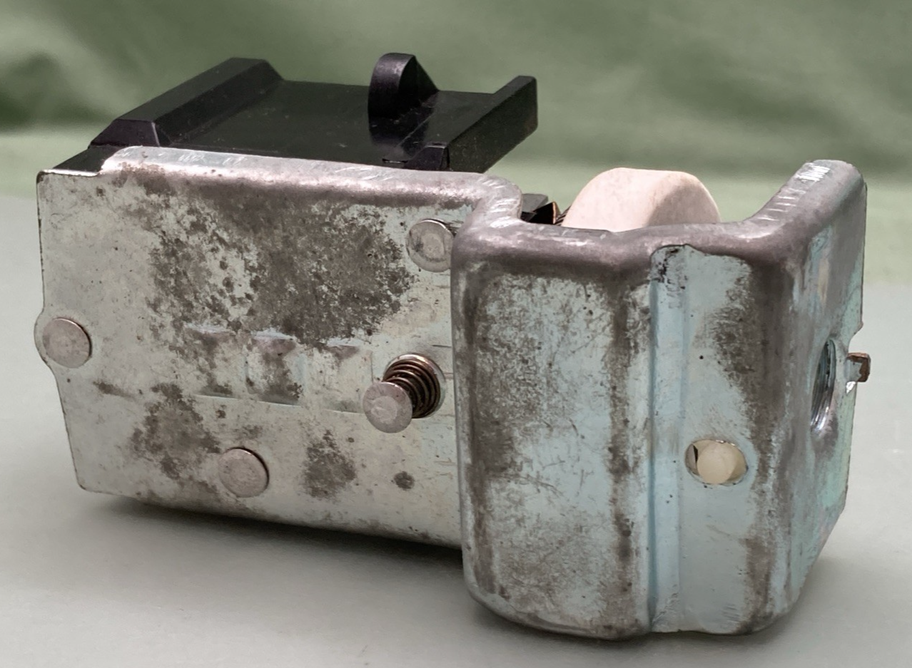 New Genuine Napa HL6663SB Switch