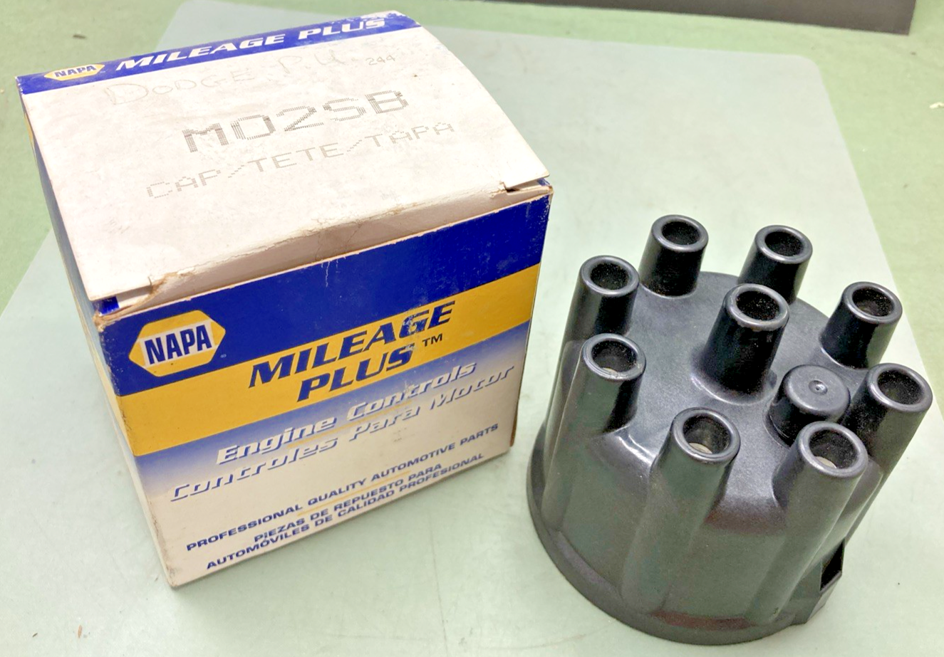 New Genuine Napa MO2SB Distributor Rotor