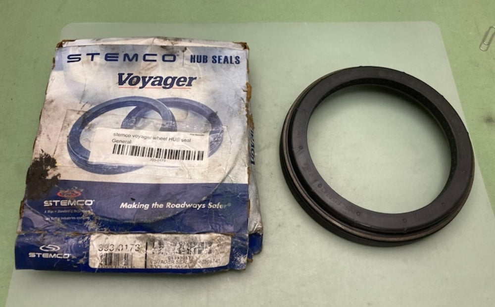 Stemco 393-0173 Drive Axle Wheel Oil Seal New Genuine