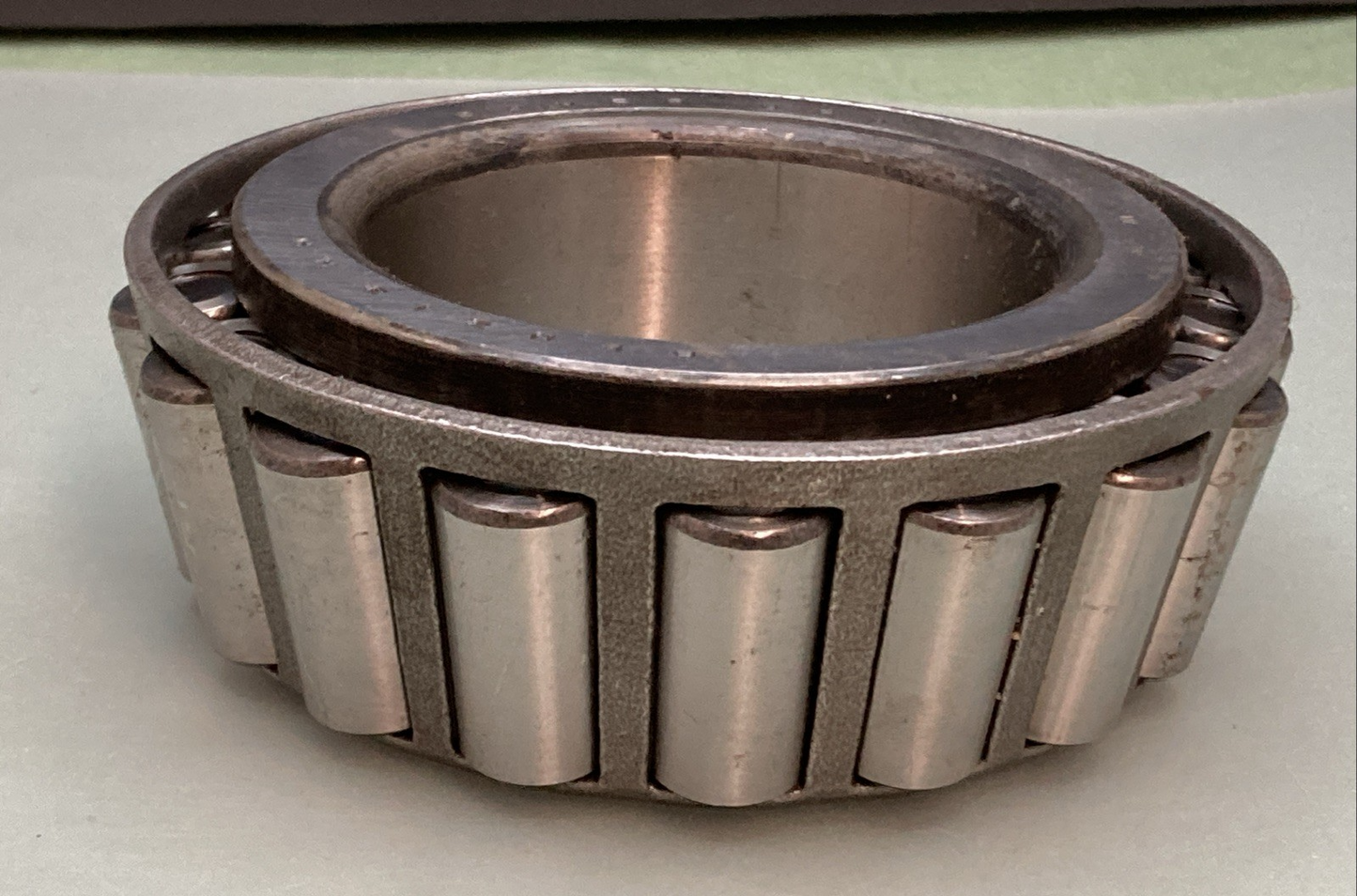 New Genuine Federal- Mogul HM212049 Multi-Purpose Bearing Roller Bearing Tapered