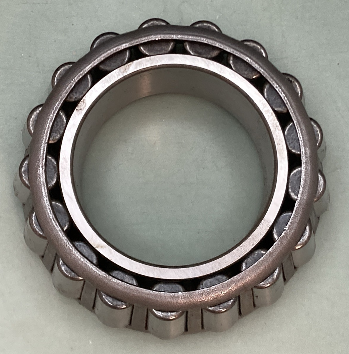 New Genuine Federal- Mogul HM212049 Multi-Purpose Bearing Roller Bearing Tapered