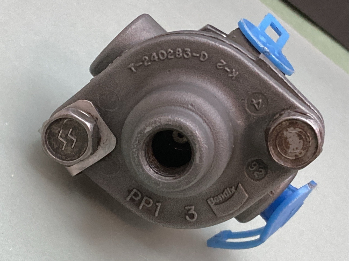 Genuine Bendix 276566 Control Valve