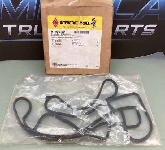 New Genuine Interstate-McBee M-1842124C91 Engine Oil Cooler Housing Gasket Set