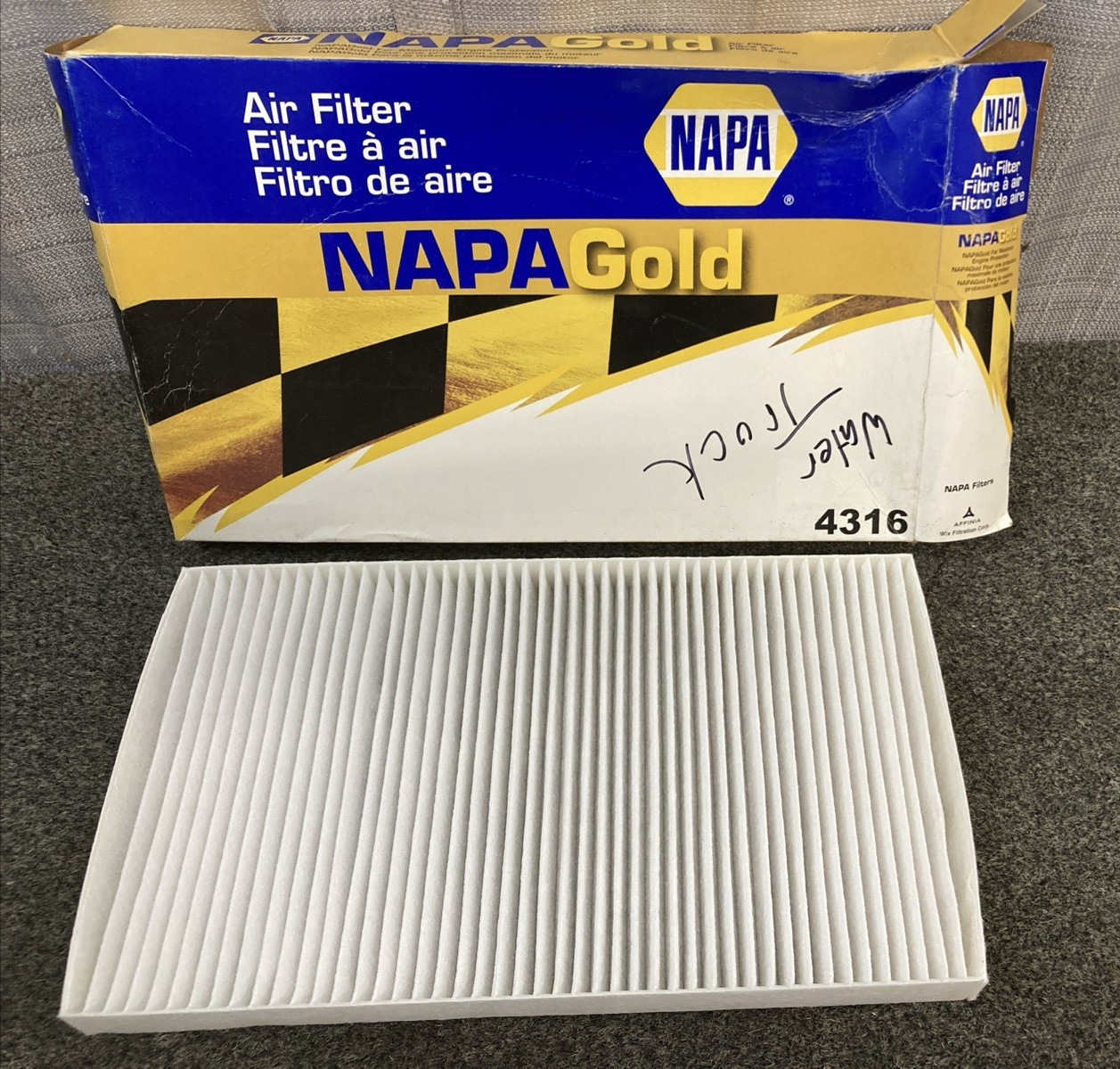 New Genuine Napa Gold 4316 Air Filter
