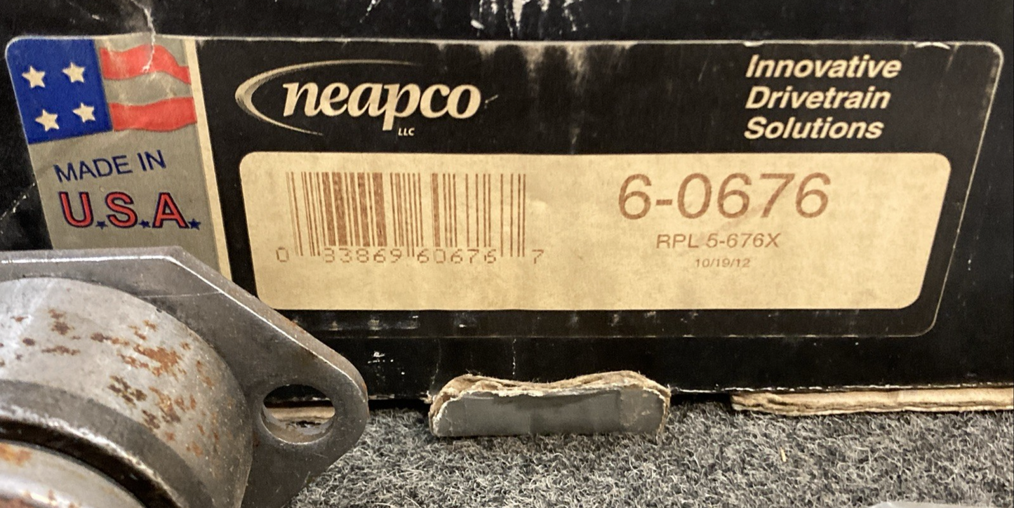 New Genuine Neapco 6-0676 Universal Joint