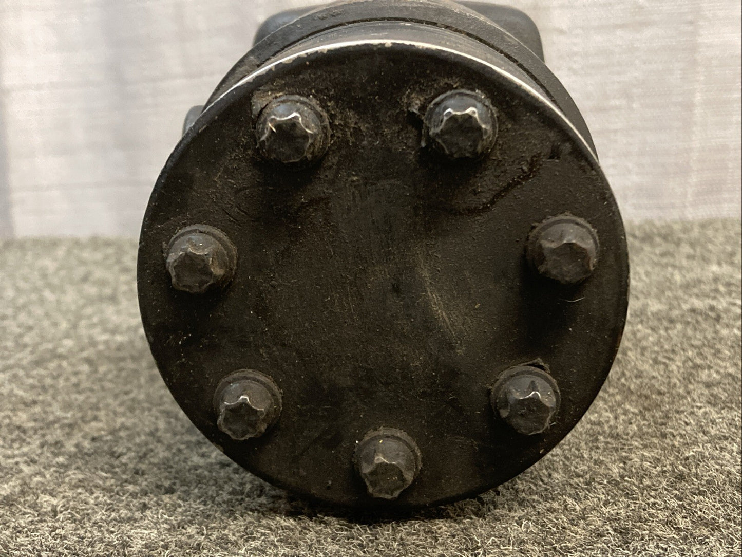 Eaton 2121006-002 14.1 Cu. Inch Closed Center Steering Valve – 6 Series