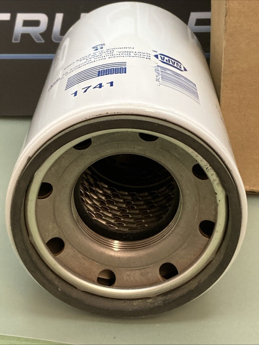 New Genuine Napa Gold 1741 Oil Filter