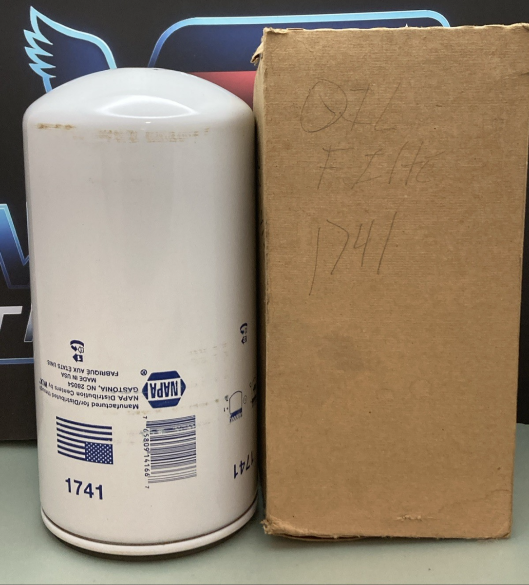 New Genuine Napa Gold 1741 Oil Filter