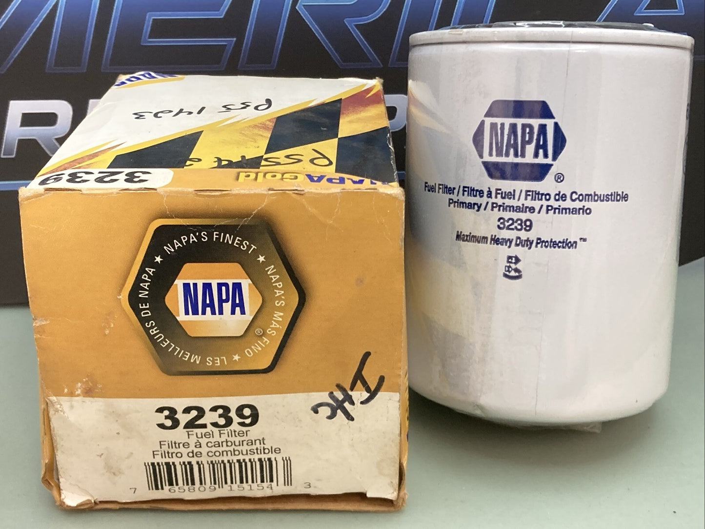 New Genuine Napa Gold 3239 Fuel Filter