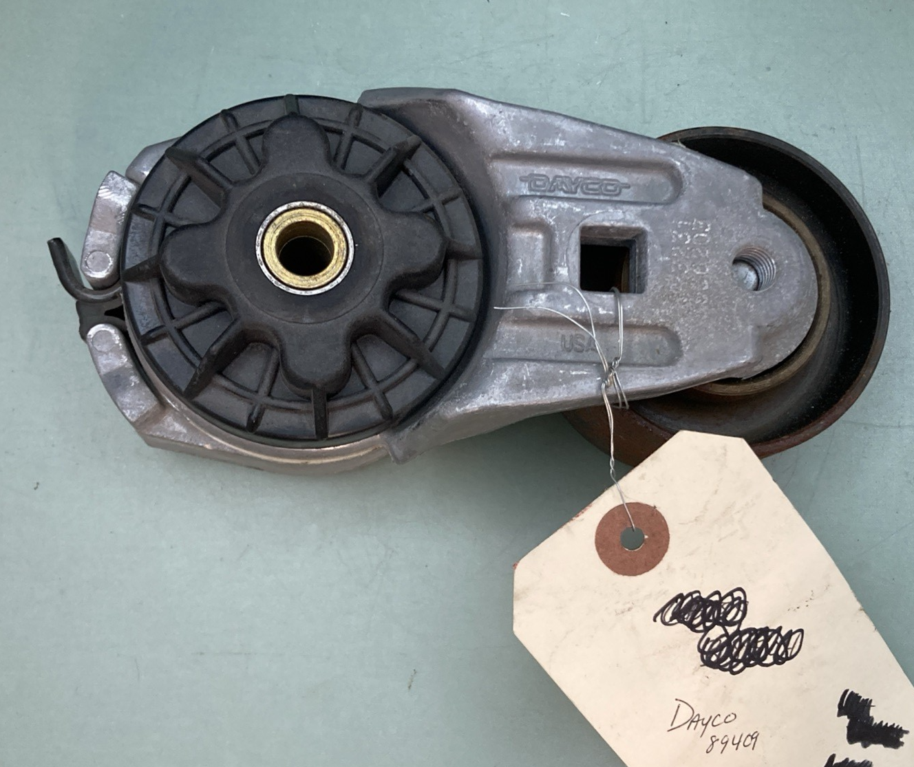 New Genuine Dayco 89409 Heavy-Duty Automatic Belt Drive Tensioner
