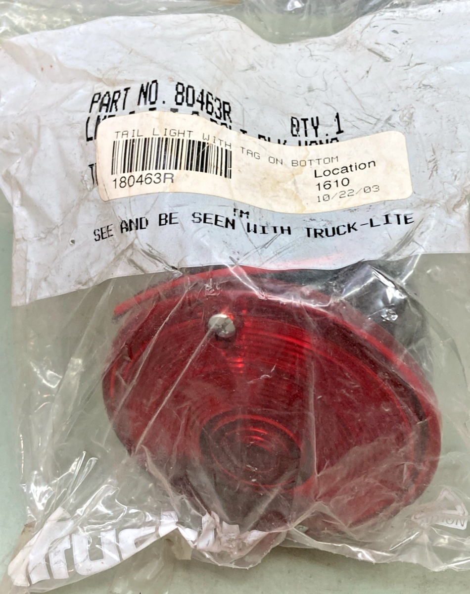 New Genuine Truck Lite 80463R Red Tail Light