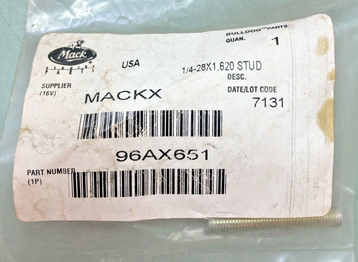 New Genuine Mack 96AX651 Rod