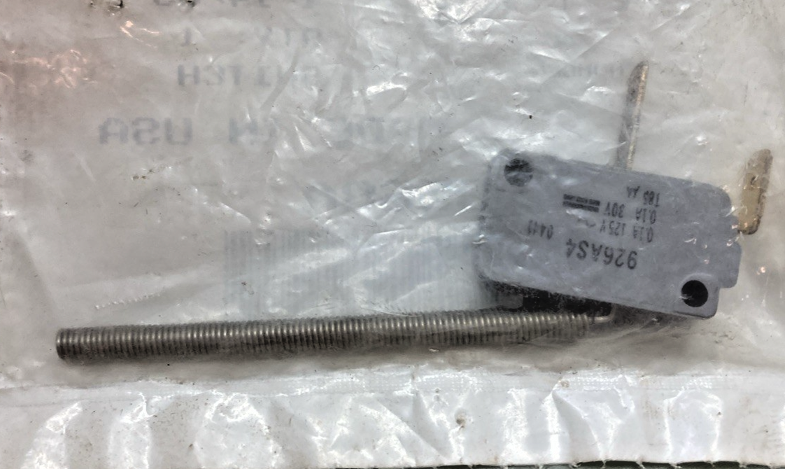 New Genuine Mack 1MR3568A Switch