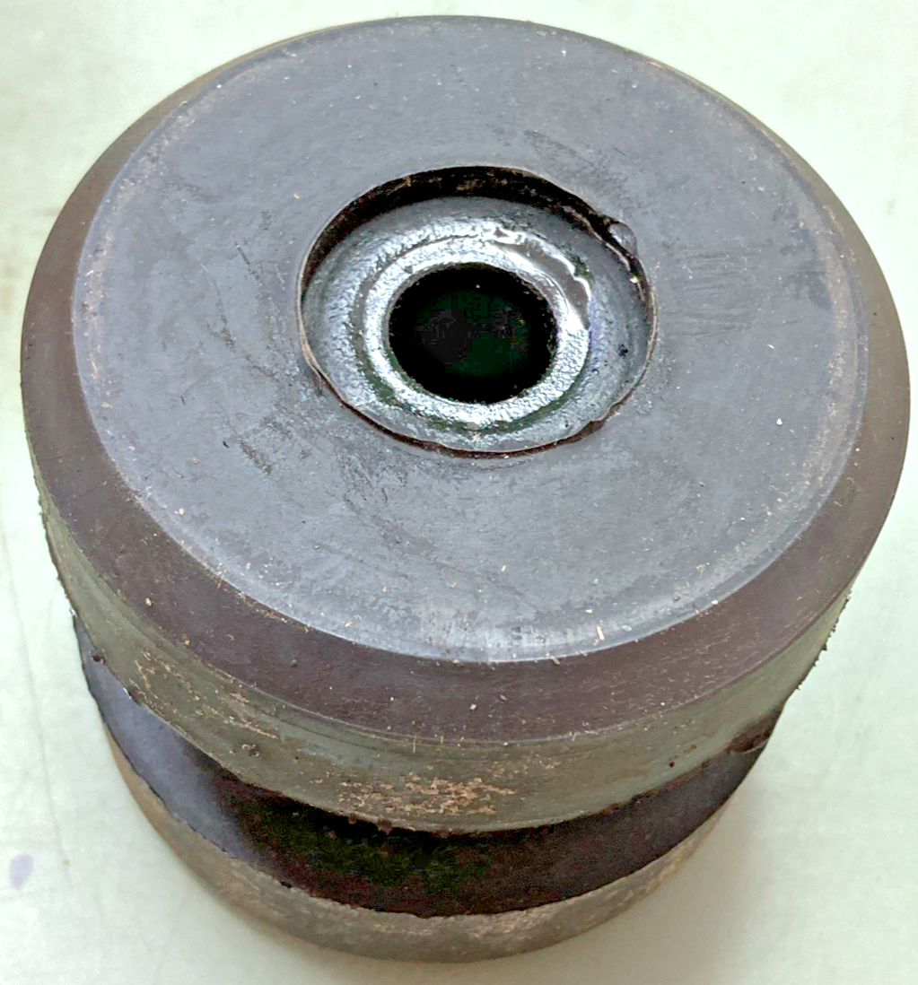 New Genuine Mack 20QL258 Insulator