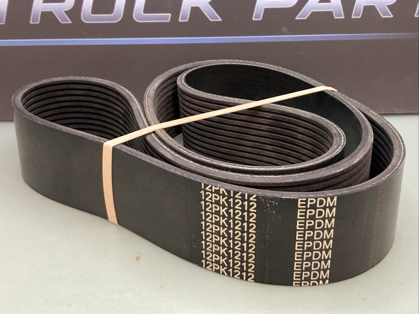 New Replaces Gates 12PK1212 EPDM Heavy-Duty Micro-V Serpentine Drive Belt