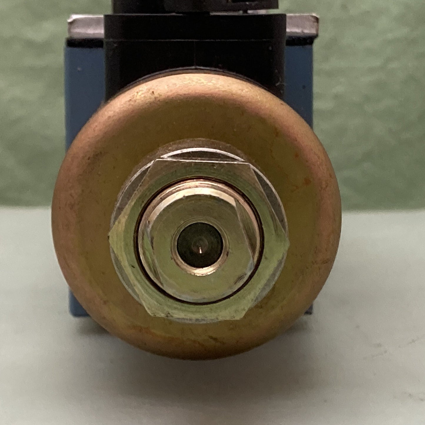 New Genuine Continental Hydraulics VSD03M Directional Control Valve