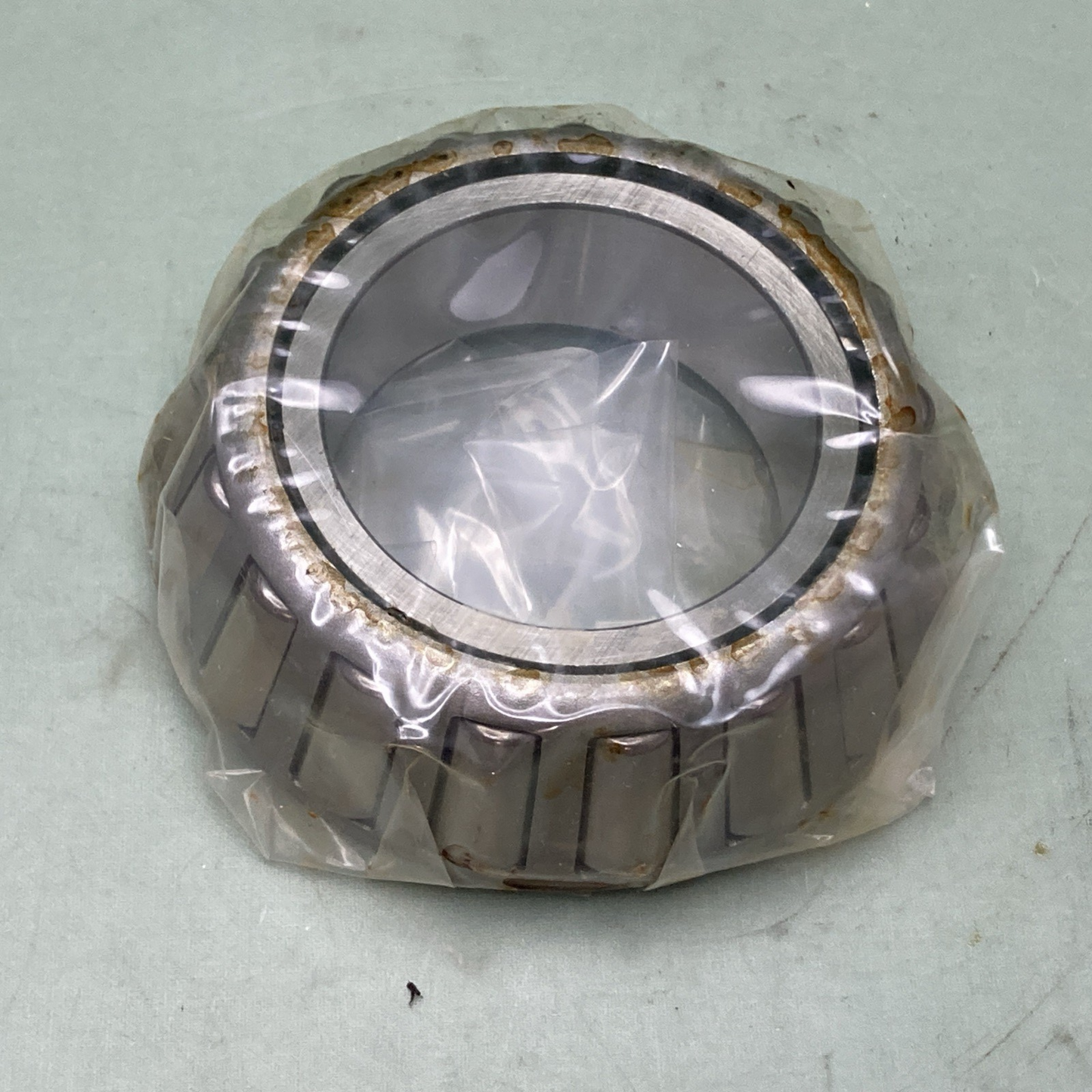 New Genuine Federal Mogul M804049 Tapered Bearing Cone