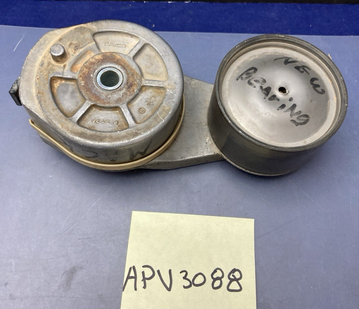 GENUINE DAYCO APV3088 BELT TENSIONER