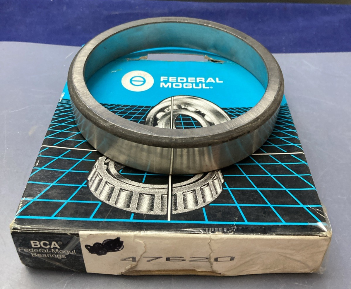 NEW GENUINE FEDERAL MOGUL 47620 BEARING RING CUP